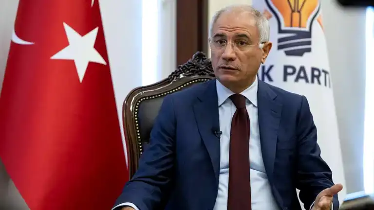 İmralı'dan Silah Bırakma Çağrısı: AK Parti'nin İlk Tepkisi
